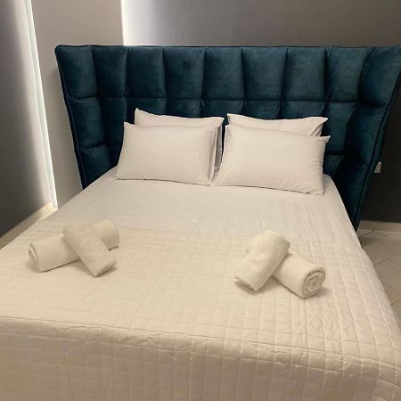 Comfortable Apartment Near To Metro アテネ エクステリア 写真