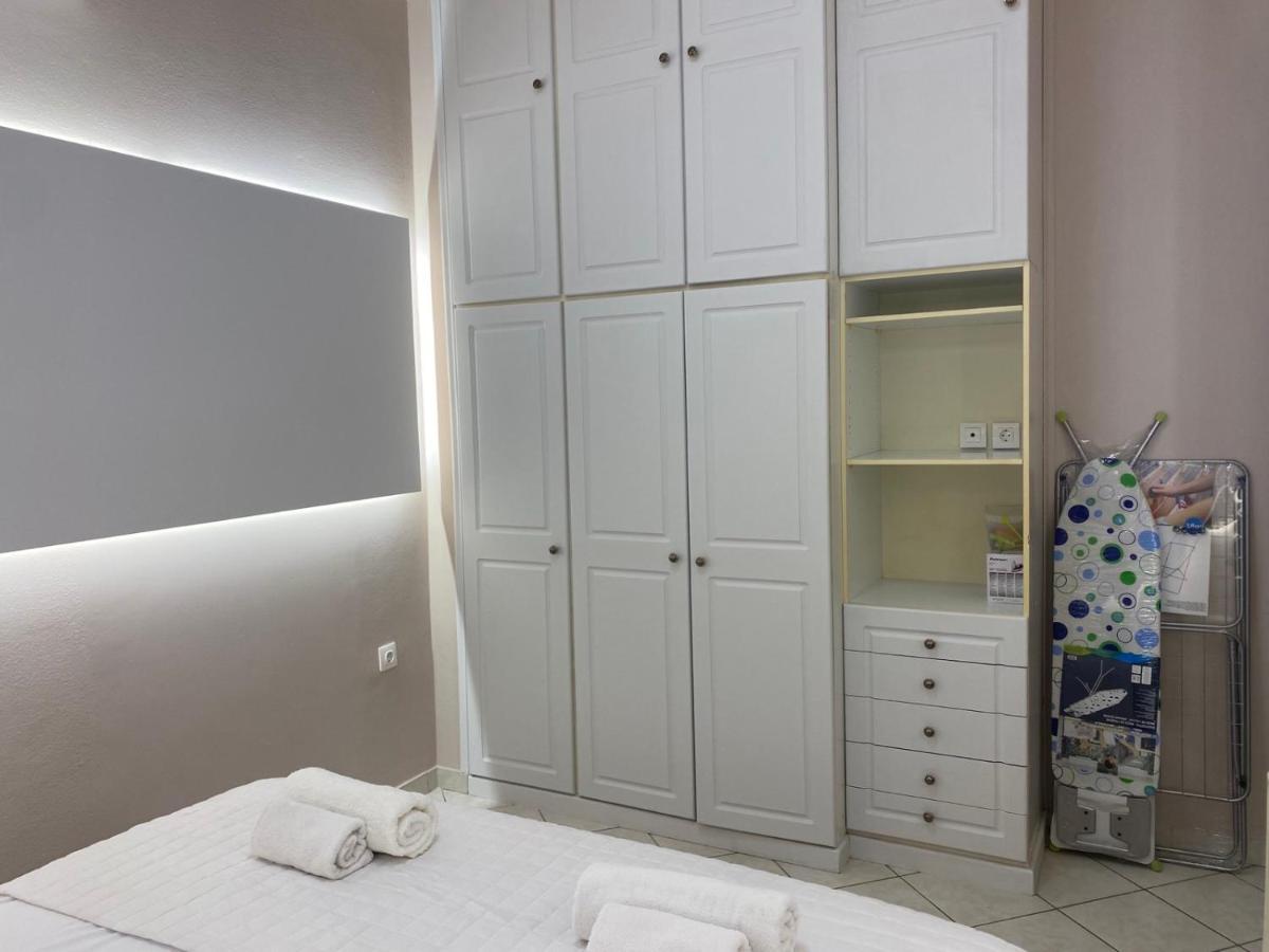 Comfortable Apartment Near To Metro アテネ エクステリア 写真